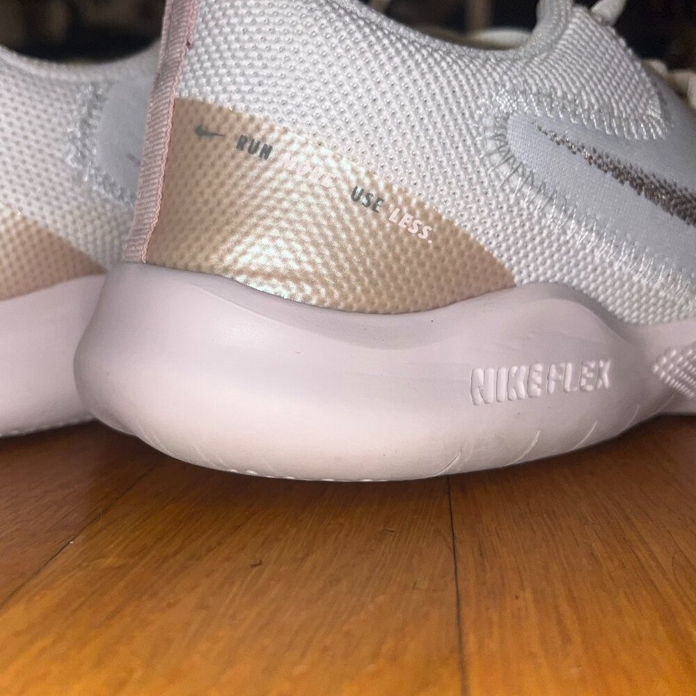 Nike Women's Flex running sneakers White rose gold/pink trainers 9.5 EUC - Picture 7 of 8
